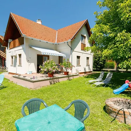 Juglans 1 By Interhome *